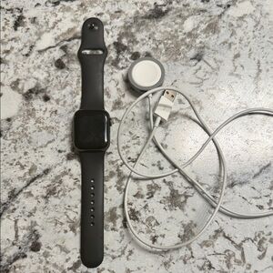 Apple Watch Series 5 40MM